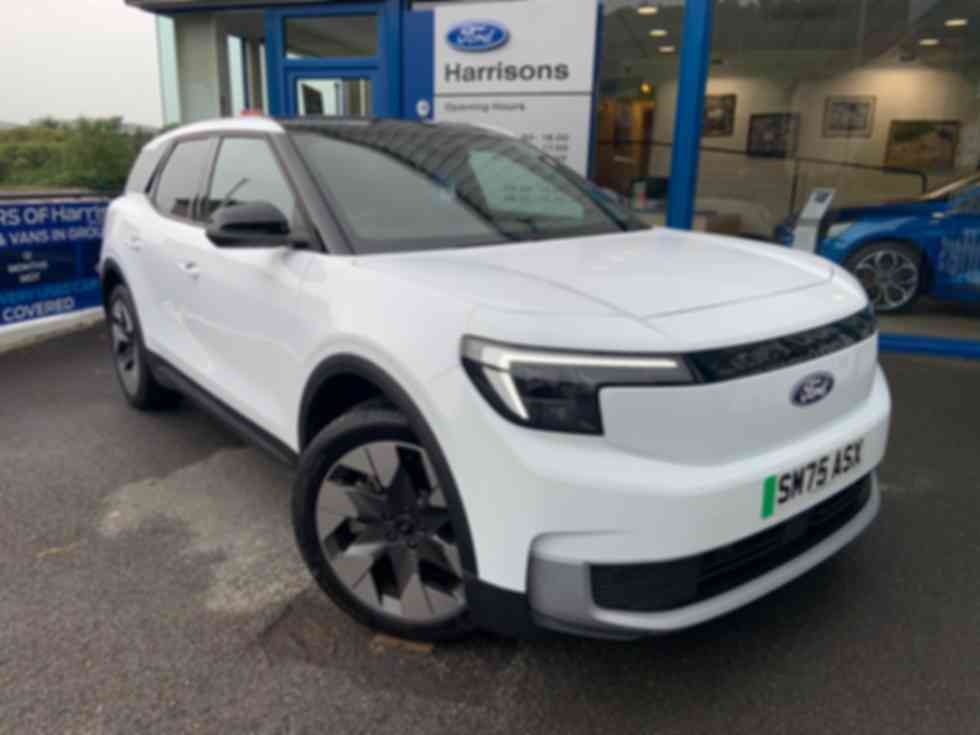 FORD EXPLORER PREMIUM 77KWH Extended Range RWD 286ps  �31,695