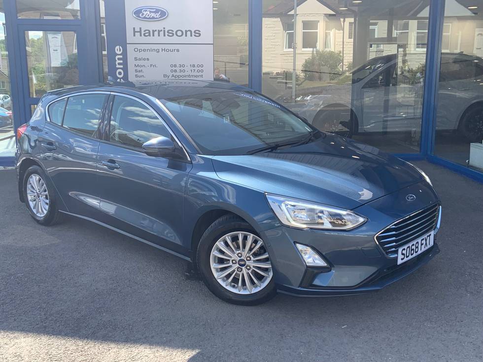 FORD FOCUS 1.0 EcoBoost 125 Titanium 5dr £10,995