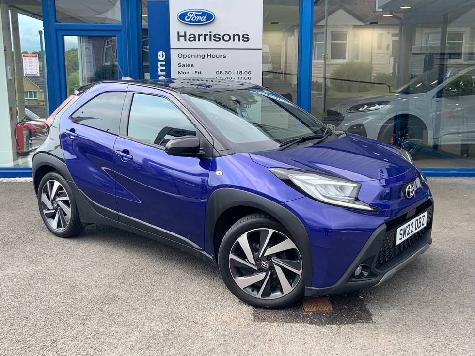 TOYOTA AYGO X 1.0 VVT-i Exclusive 5dr [Canvas/JBL] £12,795