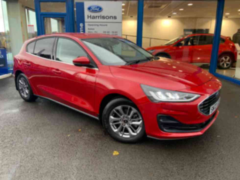 FORD FOCUS TITANIUM 1.0 ECOBOOST HYBRID 155PS 17,995