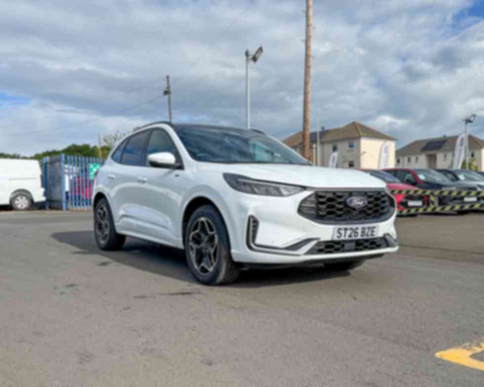 FORD KUGA ST-Line X 2.5L Duratec PHEV 243PS CVT Automatic 5 door FWD �28,995