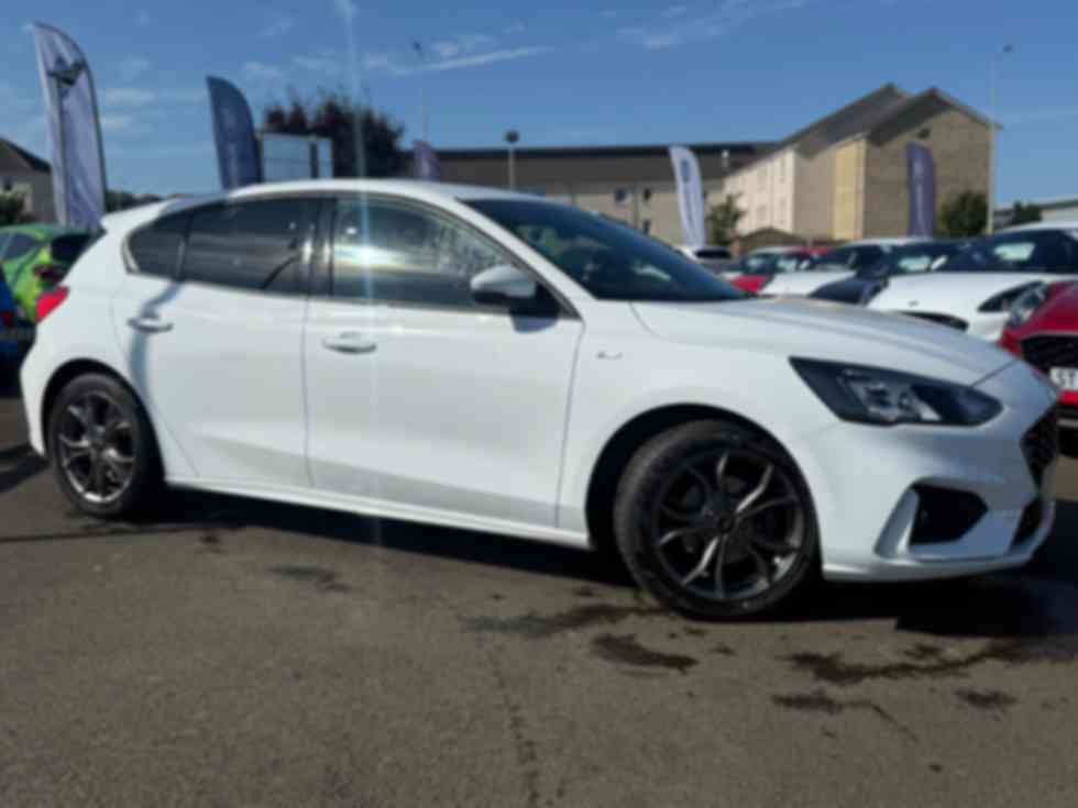 FORD FOCUS 1.0 EcoBoost Hybrid mHEV 155 ST-Line Edition 5dr 16,295