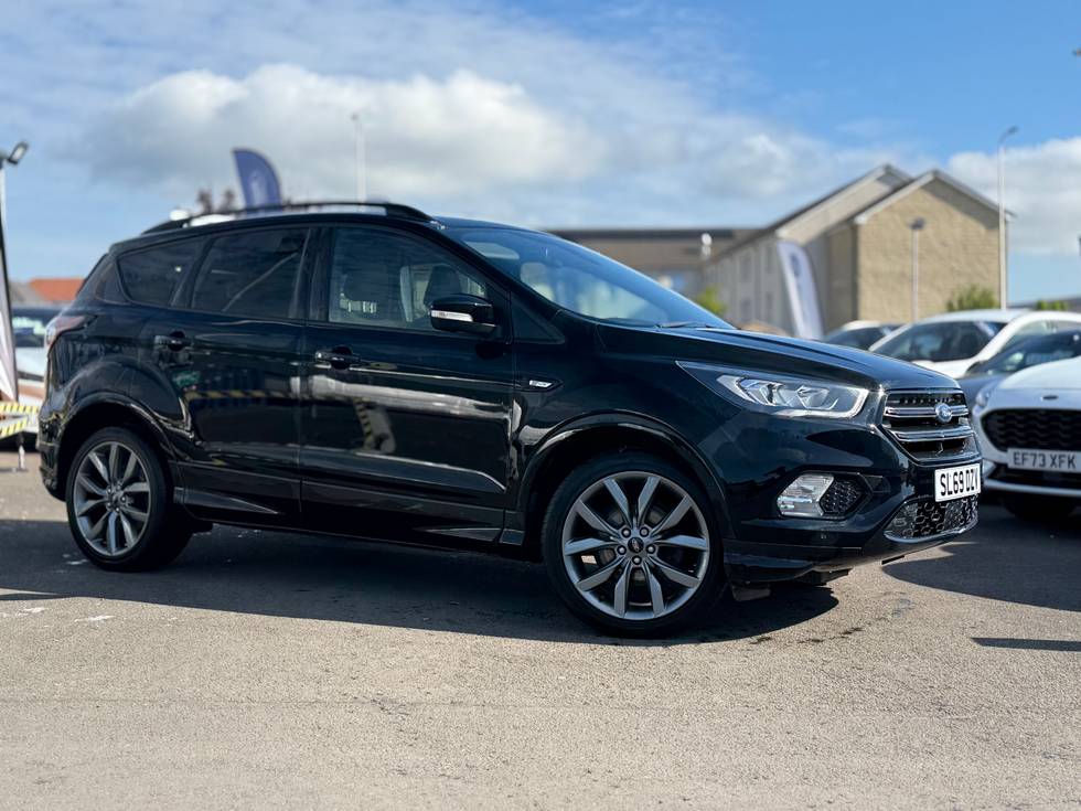 FORD KUGA ST-LINE £12,995