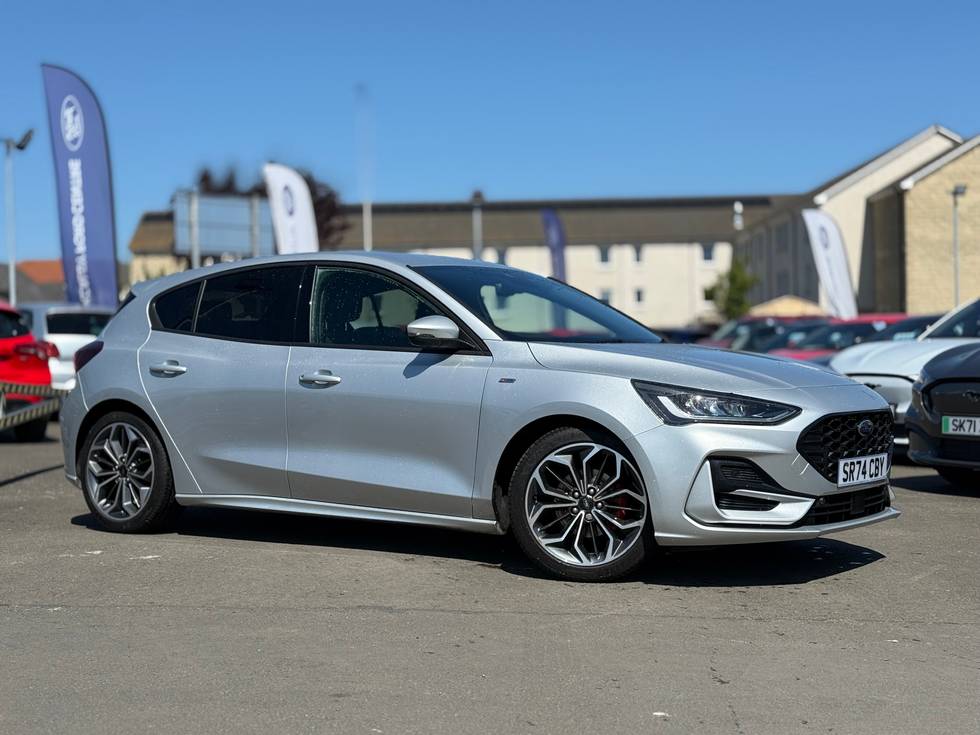 FORD FOCUS 1.0 EcoBoost Hybrid mHEV ST-Line X 5dr £23,995