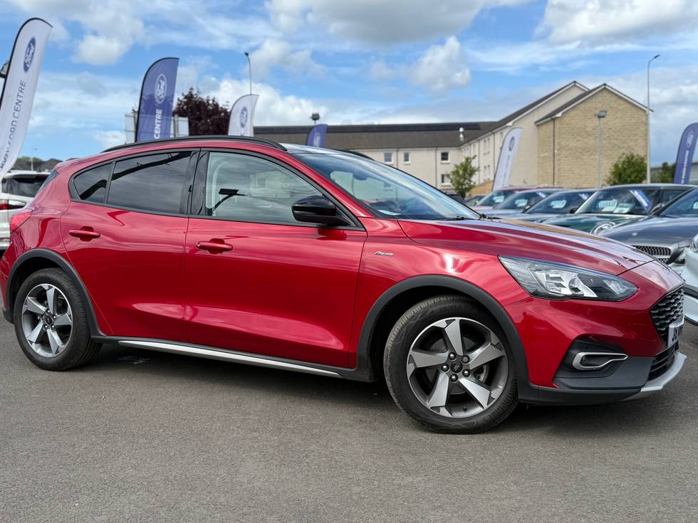 FORD FOCUS ACTIVE 1.0 EcoBoost 125 Active 5dr £16,995