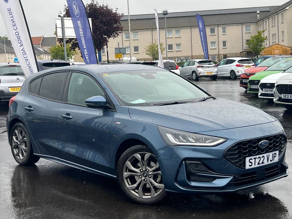 FORD FOCUS ST-LINE STYLE MHEV £15,995