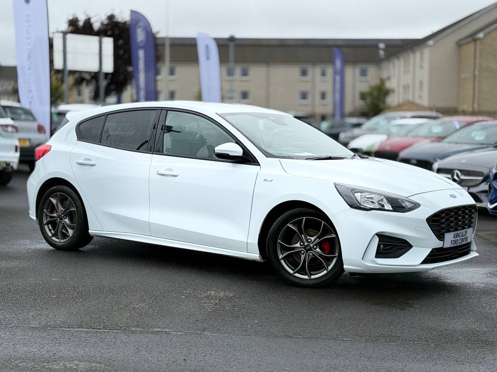 FORD FOCUS ST-LINE EDITION MHEV 14,995