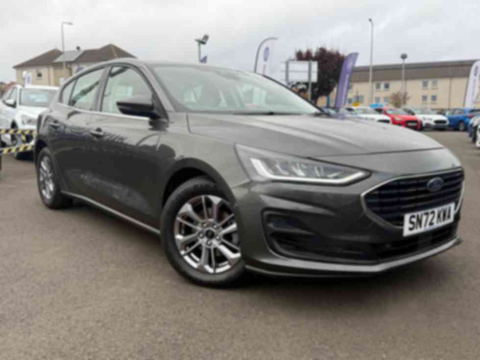 FORD FOCUS TITANIUM MHEV 17,995