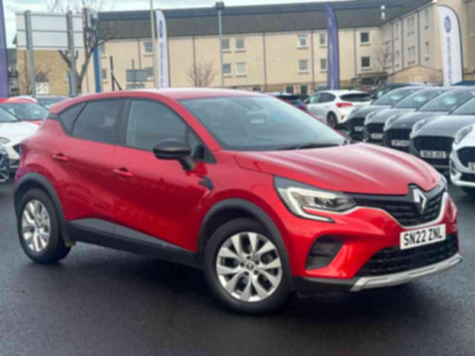 RENAULT CAPTUR ICONIC TCE �13,995