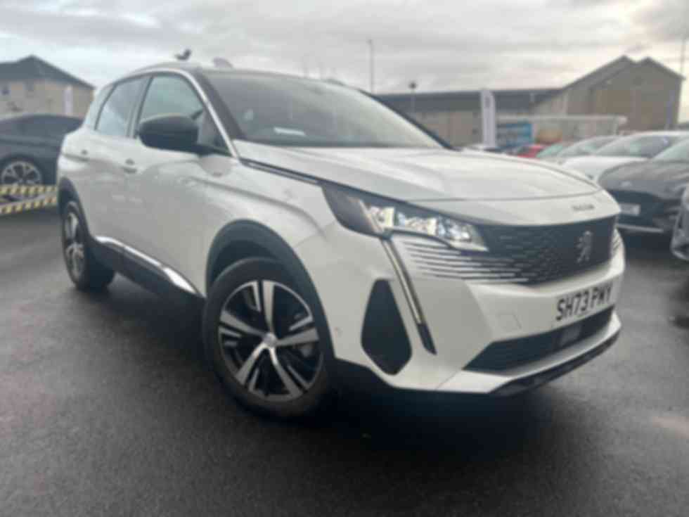 PEUGEOT 3008 1.2 Hybrid 136 GT 5dr e-DSC6 23,995