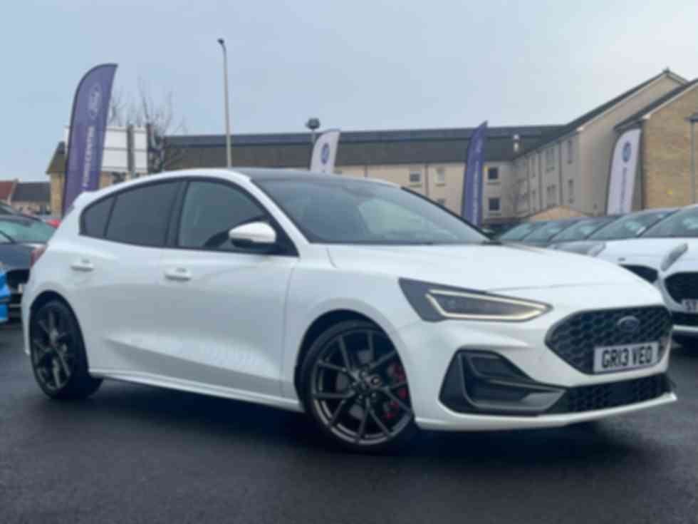 FORD FOCUS ST 2.3L EcoBoost 280PS 6 Speed Manual 5 door FWD �26,495