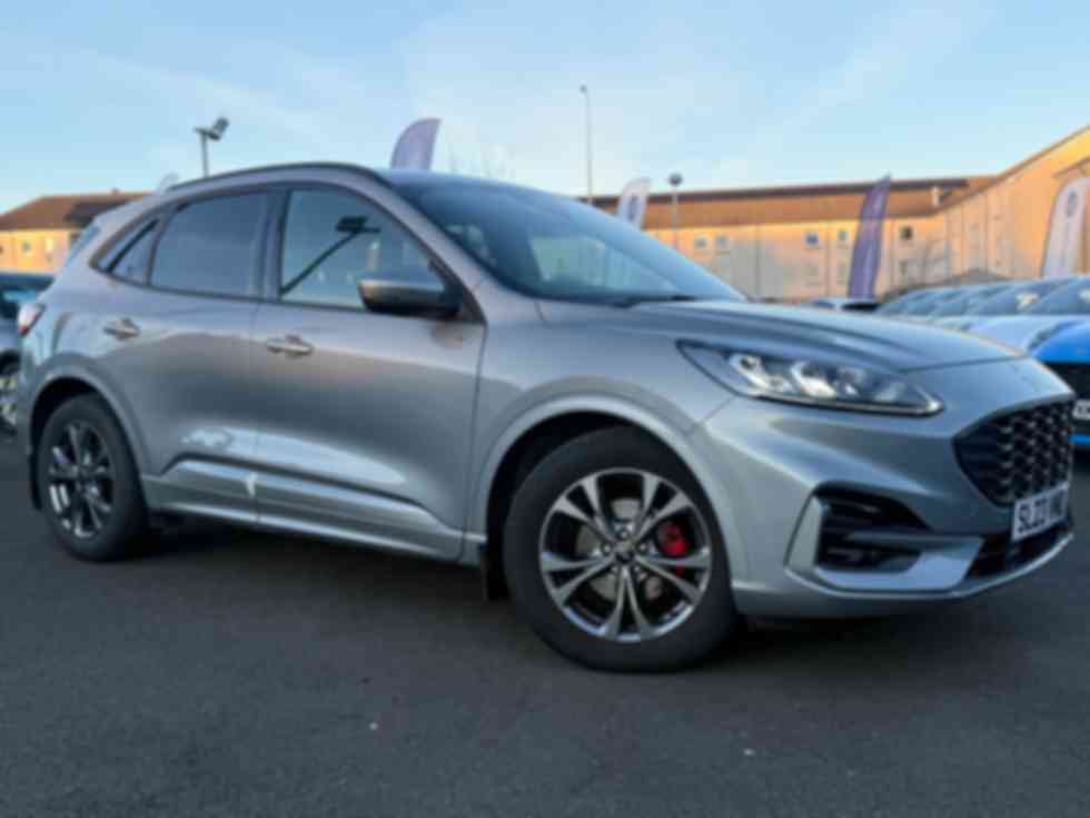 FORD KUGA Ford Kuga 1.5 EcoBoost 150 ST-Line Edition 5dr �18,495