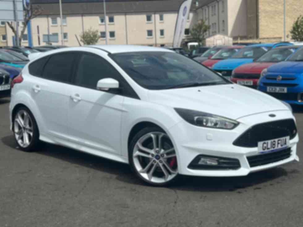 FORD FOCUS 2.0 TDCi 185 ST-3 Navigation 5dr �12,495