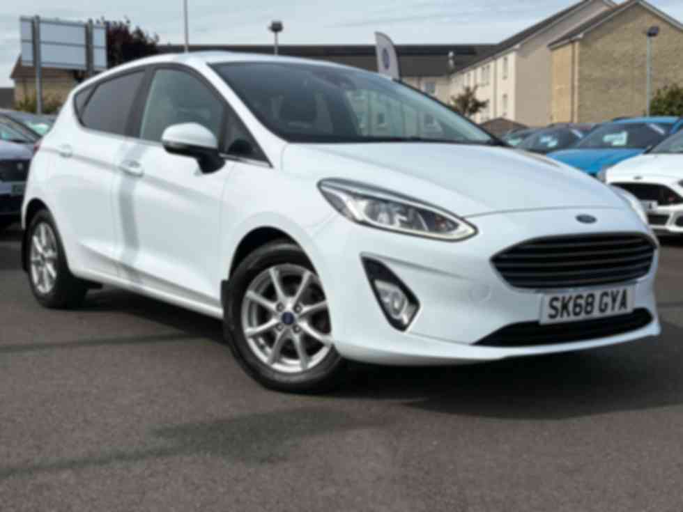 FORD FIESTA ZETEC �7,995