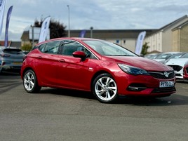 VAUXHALL ASTRA 1.2 Turbo SRi 5dr £10,995