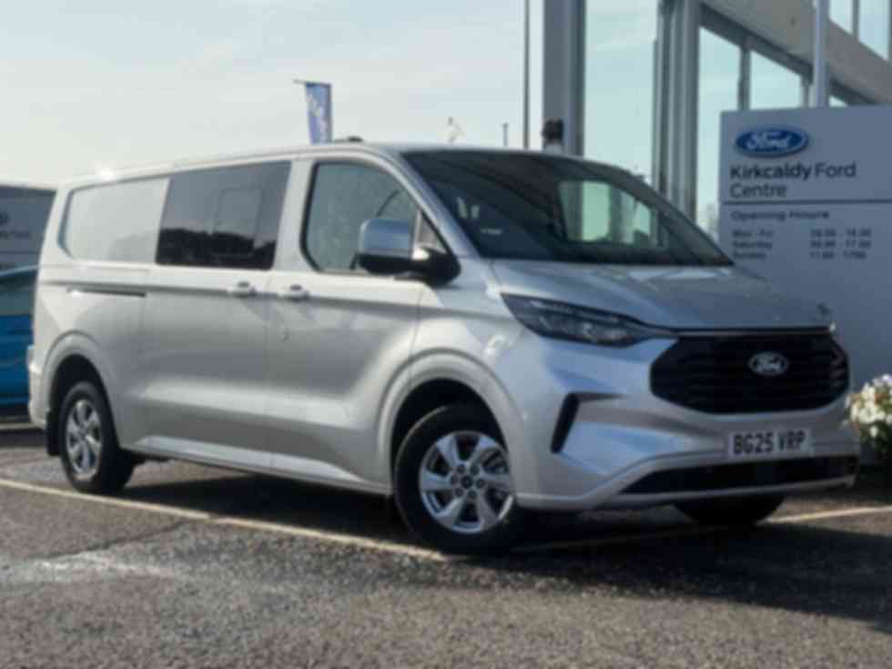 FORD TRANSIT CUSTOM 320 2.0 EcoBlue 136ps L2 Double Cab Limited �25,495