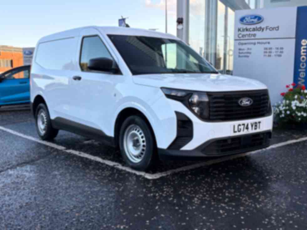 FORD TRANSIT COURIER 1.5 EcoBlue Leader �13,995