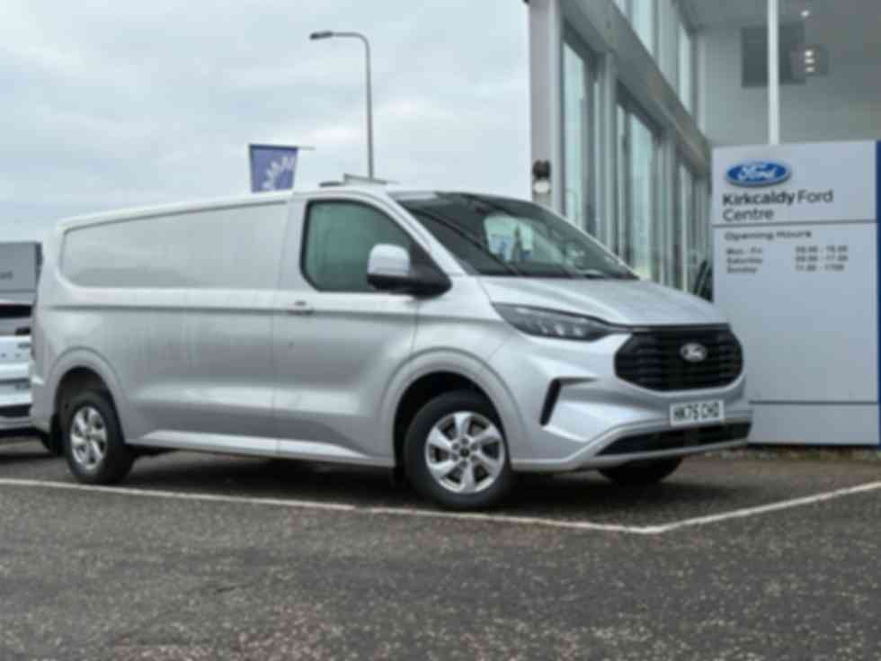 FORD TRANSIT CUSTOM 320 2.0 EcoBlue 136ps L2 Limited �24,995