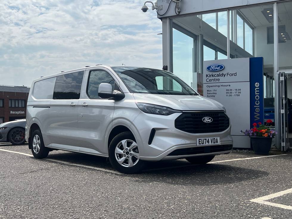 FORD TRANSIT CUSTOM 300 2.0 EcoBlue 170ps Auto L2 D/Cab Limited  35,995