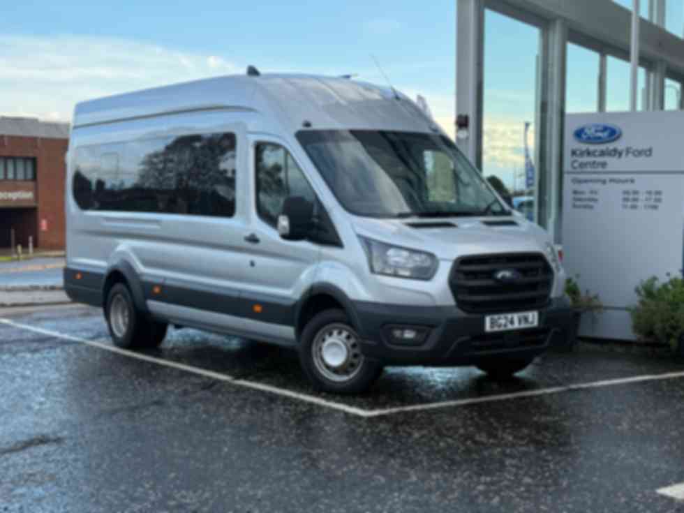 FORD TRANSIT 460 2.0 EcoBlue 130ps Auto L4 H3 Trend 17 seat 29,995