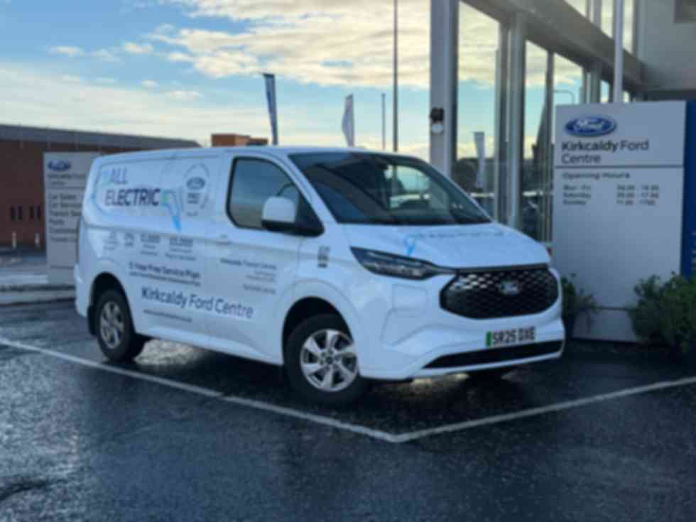 FORD TRANSIT CUSTOM 320 100kW 65kWh L1 Limited RWD Auto 23,995