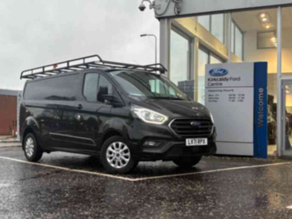 FORD TRANSIT CUSTOM 300 2.0 EcoBlue 130ps L2 Limited  �17,995