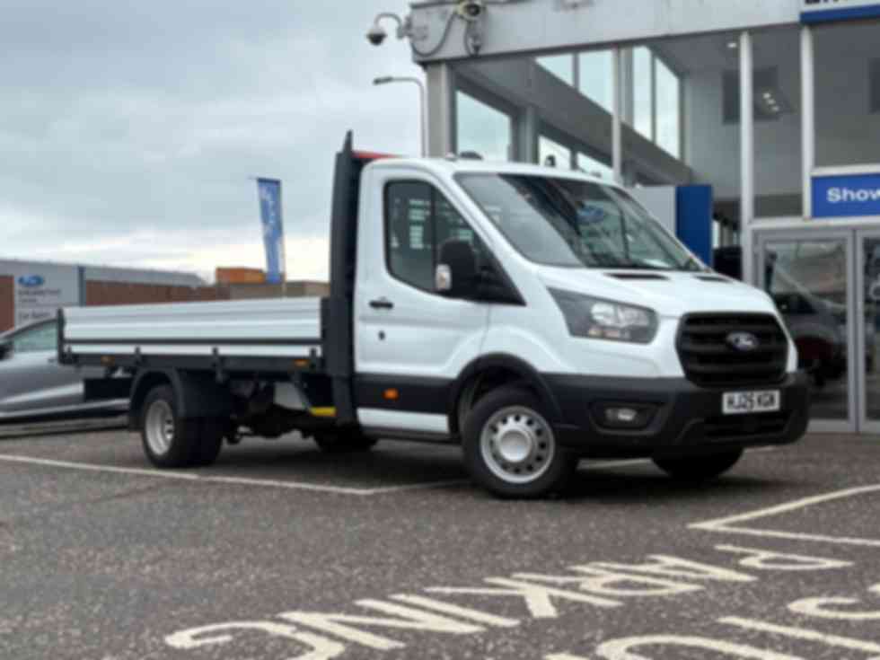 FORD TRANSIT 350 2.0 EcoBlue 130ps Leader L4 Dropside RWD - DUAL REAR WHEELS �27,995