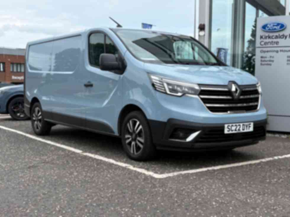 RENAULT TRAFIC LL30 SPORT PLUS DCI �14,995