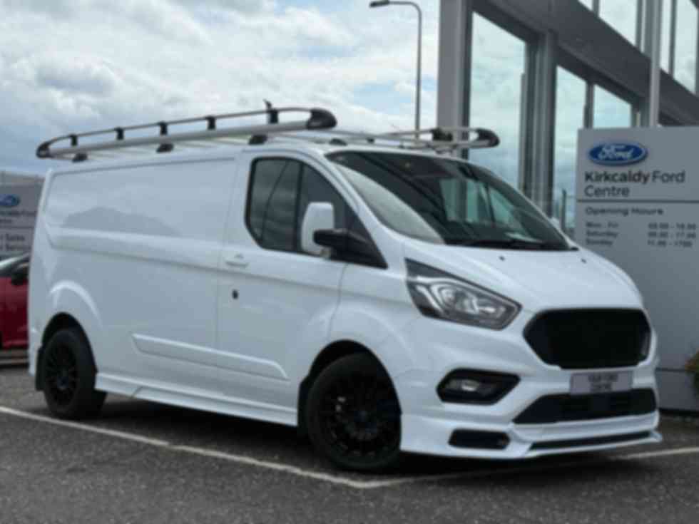 FORD TRANSIT CUSTOM 300 2.0 EcoBlue 130ps L2 Limited Auto �19,995