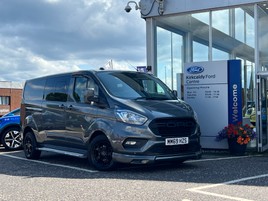 FORD TRANSIT CUSTOM 320 2.0 EcoBlue 130ps L2 D/Cab Limited  18,495