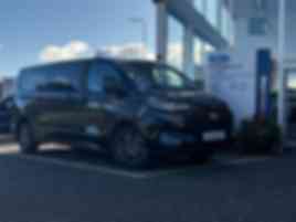 FORD TOURNEO CUSTOM 320 2.0 EcoBlue 170ps L2 H1 Titanium 9 seater Auto £44,995