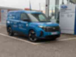 FORD TRANSIT COURIER 100kW 43kWh Trend Auto �20,995