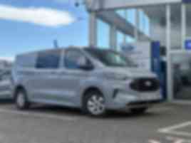 FORD TRANSIT CUSTOM 320 2.0 EcoBlue 136ps L2 Double Cab Limited �29,995
