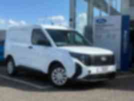 FORD TRANSIT COURIER 1.0 EcoBoost 125ps Trend Van �15,995
