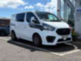 FORD TRANSIT CUSTOM 320 2.0 EcoBlue 170ps L1 D/Cab Motion R Auto �31,495