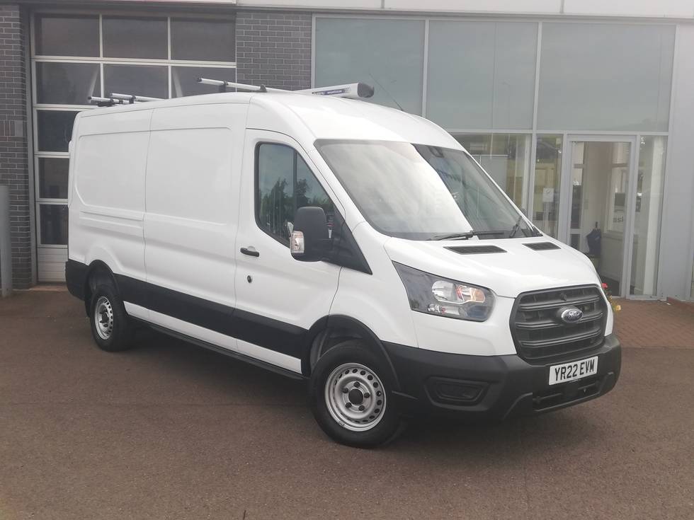 FORD TRANSIT 350 2.0 EcoBlue 130ps L3 H2 Leader  18,995