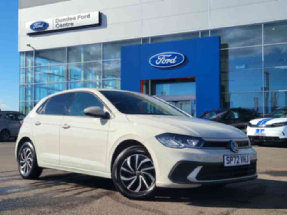 VOLKSWAGEN POLO LIFE TSI 14,995