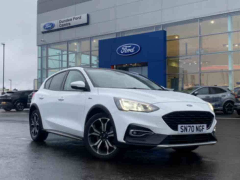 FORD FOCUS 1.0 EcoBoost 125 Active X 5dr, One Owner, Winter Pack, Full Service History, Panoramic Glass Roof, Apple Car Play, Android Auto Play, Quickclear heated front windscreen �12,995