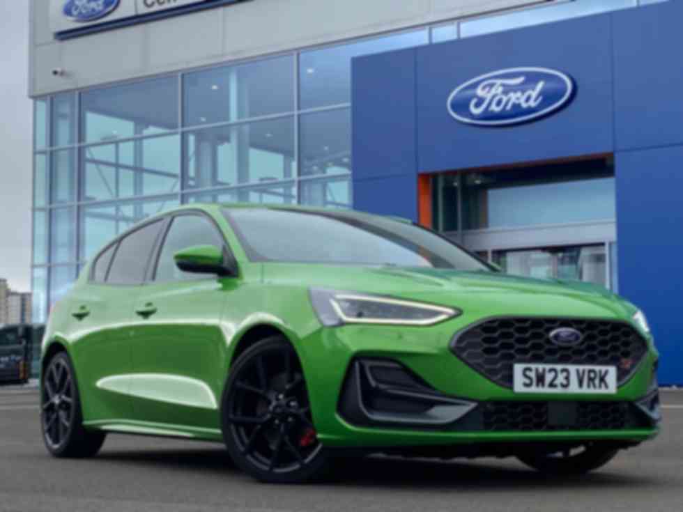 FORD FOCUS 2.3T Ecoboost ST 280ps 5dr �22,995