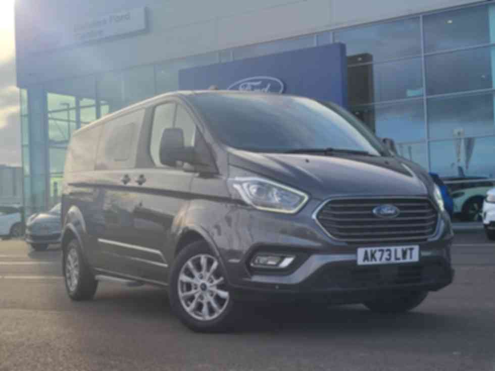 FORD TOURNEO CUSTOM 320 2.0 EcoBlue 170ps L2 9 Seater Titanium Auto �36,795