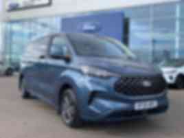 FORD TOURNEO CUSTOM 320 TITANIUM ECOBLUE �40,995