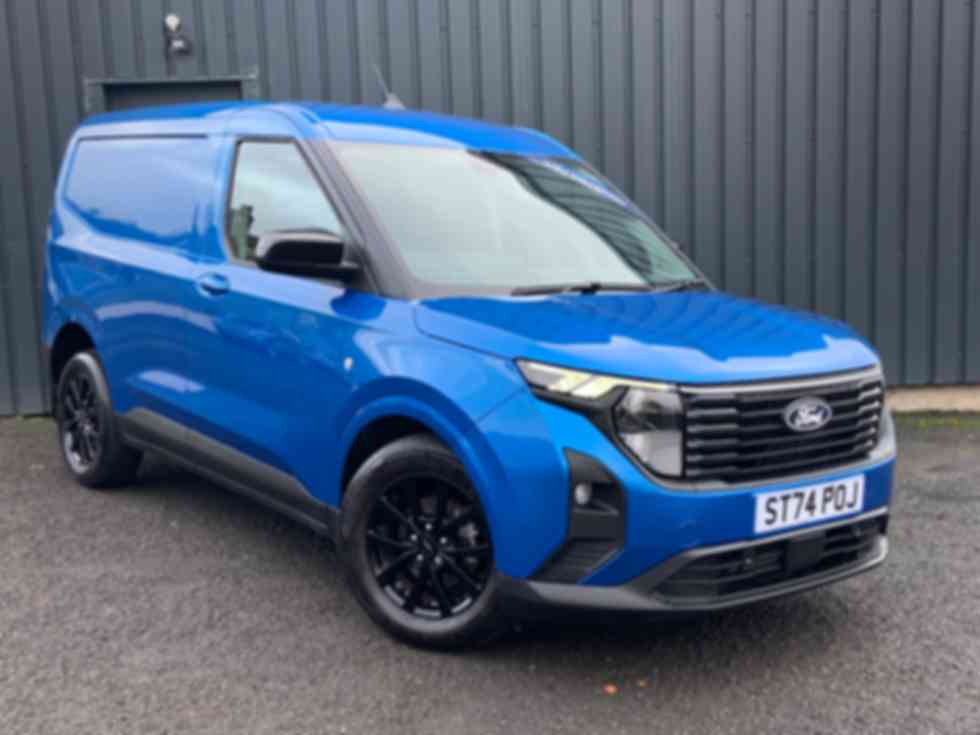 FORD TRANSIT COURIER Limited 1.5 EcoBlue 100PS �18,995