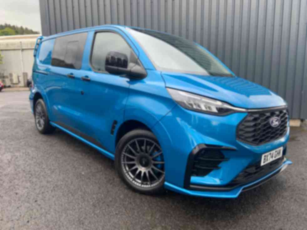 FORD TRANSIT CUSTOM 320 2.0 EcoBlue 170ps L1 Double Cab MS-RT Auto AWD �51,995