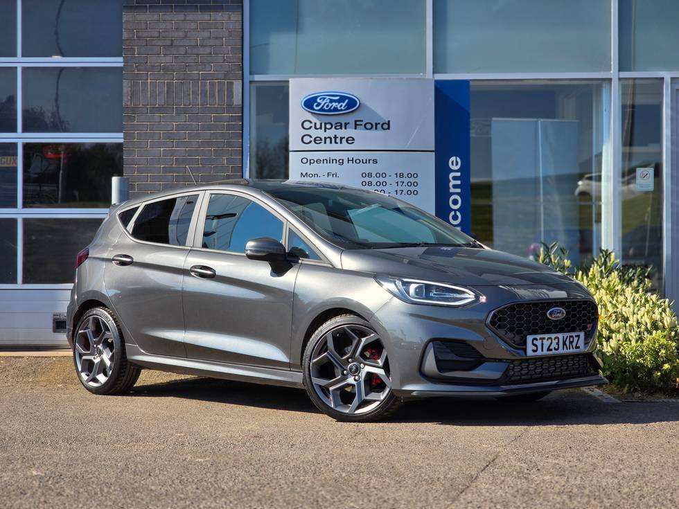 FORD FIESTA 1.5 ST-3 200ps 5dr £21,695