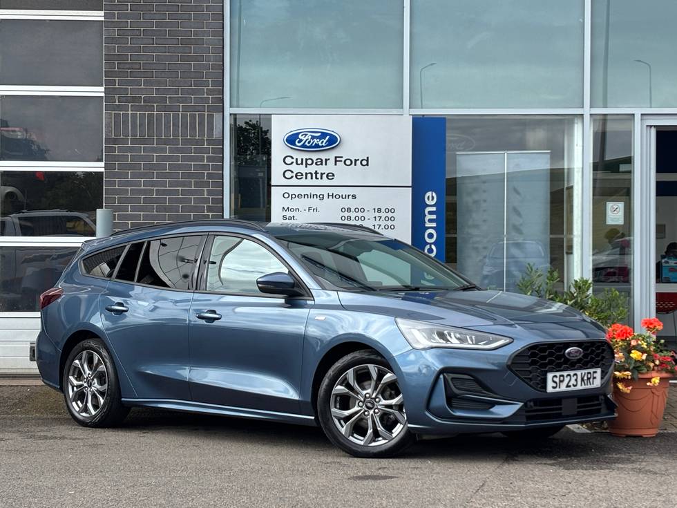 FORD FOCUS ST-LINE EDITION MHEV 155PS £14,995