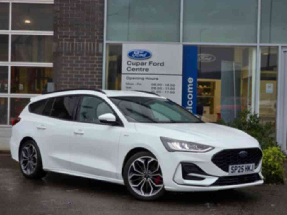 FORD FOCUS 1.0 Ecoboost ST-LINE X 155ps Automatic Estate Winter Pack (Heated Seats + Heated Steering Wheel) Front + Rear Parking Sensors, Full Leather Interior, 1 Owner �21,995