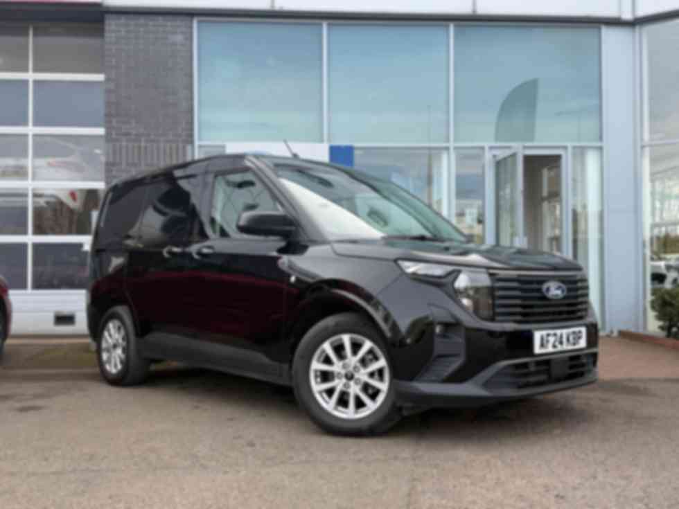 FORD TRANSIT COURIER 1.5 EcoBlue Limited  �18,995