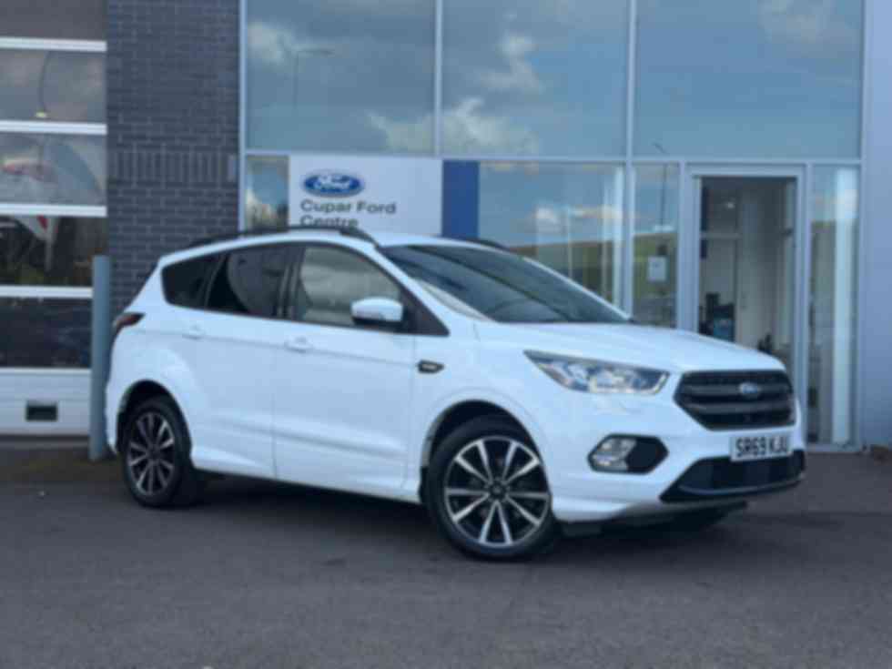 FORD KUGA 1.5 ST-LINE 150ps 5dr �10,495