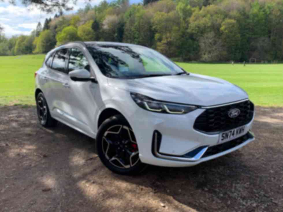 FORD KUGA ST-LINE X 29,995