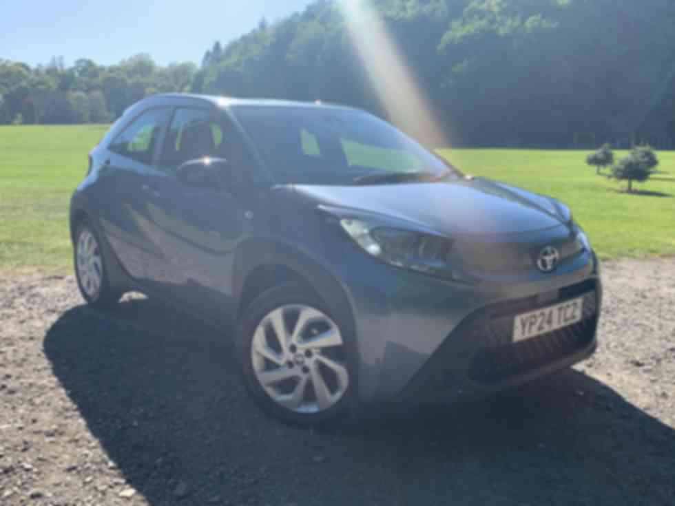 TOYOTA AYGO X VVT-I PURE 13,995
